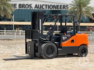 جديد رافعة شوكية ديزل Doosan D50SC-5