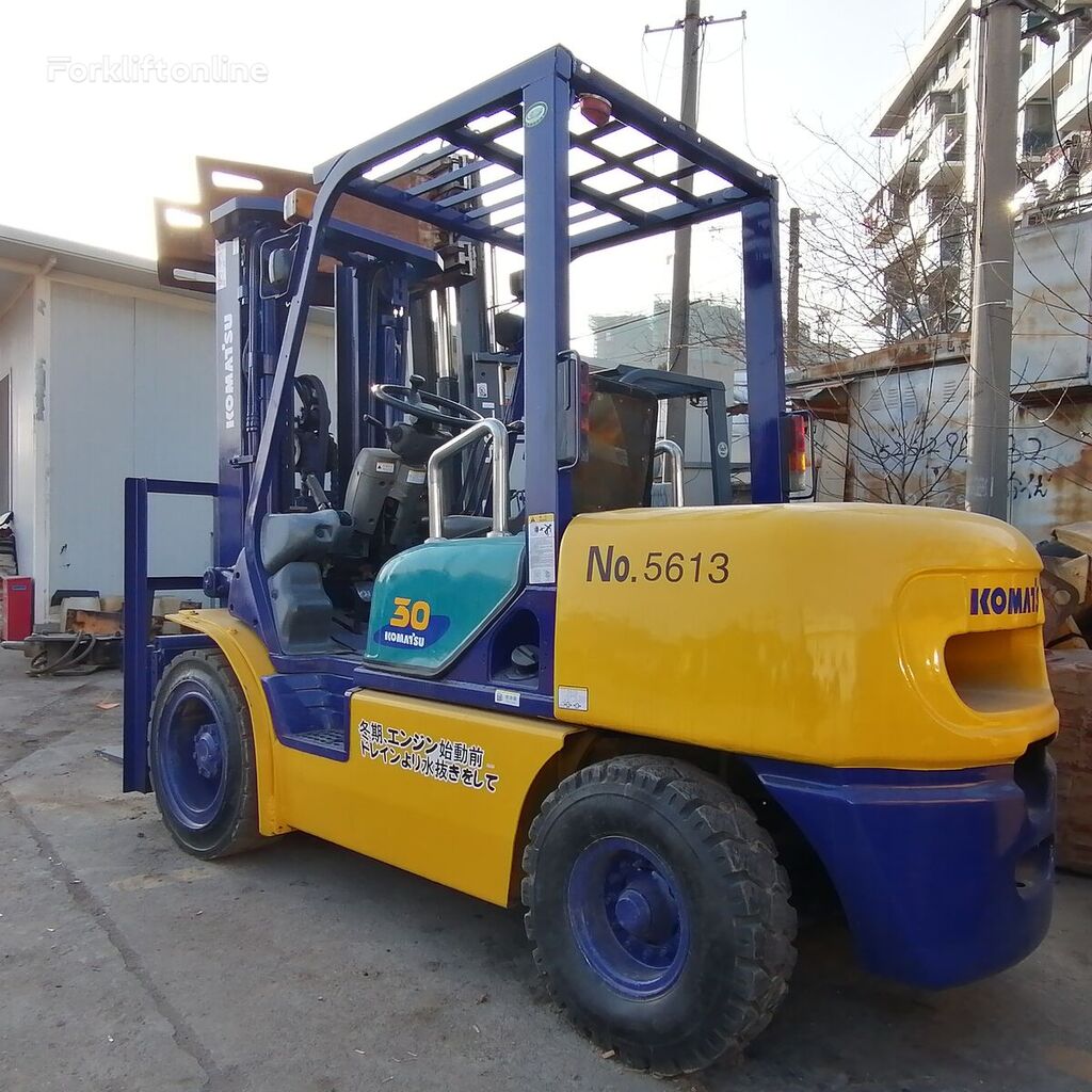 رافعة شوكية ديزل Komatsu FD30