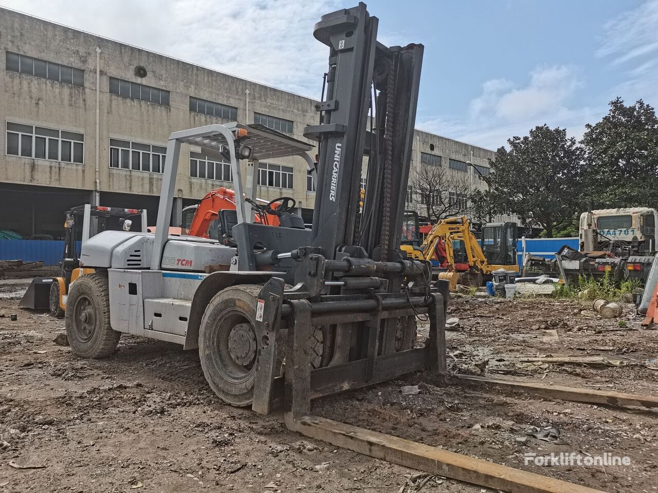 رافعة شوكية ديزل TCM 100 TCM Forklift